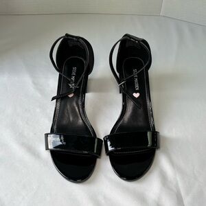 Steve Madden JCarrson Sandal Big Girls 6 Women’s 8 Black Patent Leather Heel